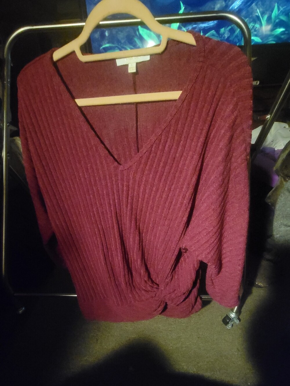 Ribbed Maternity V-Neck Twist Front Sweater - Wine